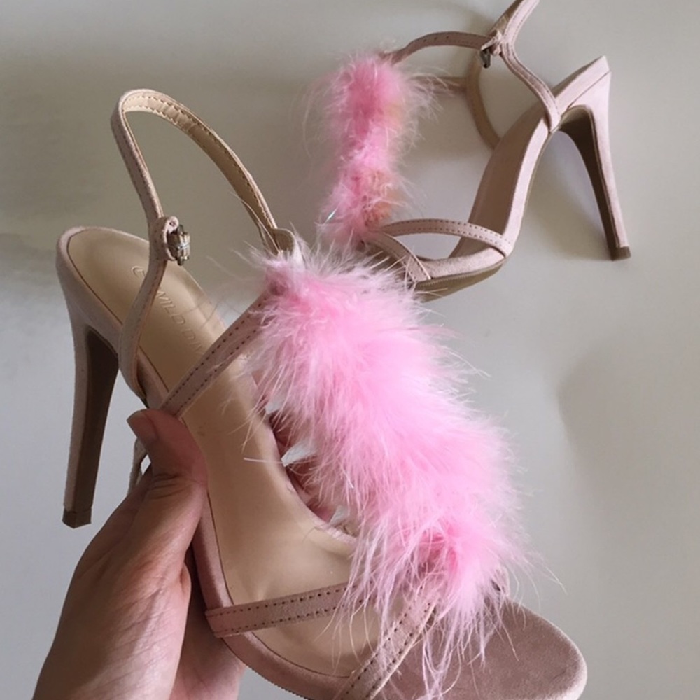 Light baby Pink Fluffy Cute Y2K Style Heels Size 7 Faux Feathers with Buckle